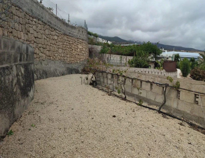 Terreno en venta en calle el Pinito