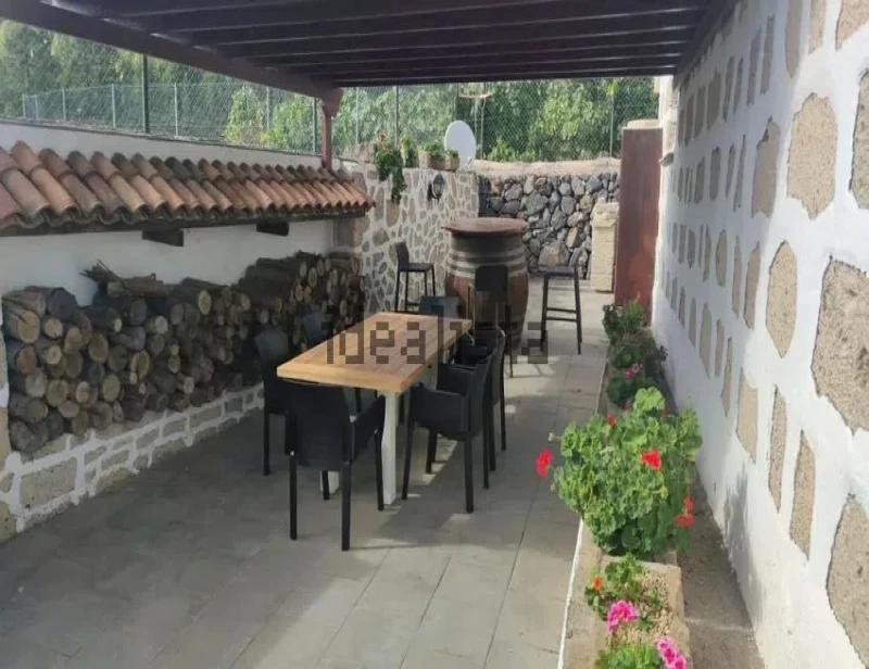 Casa terrera en venta en paredes