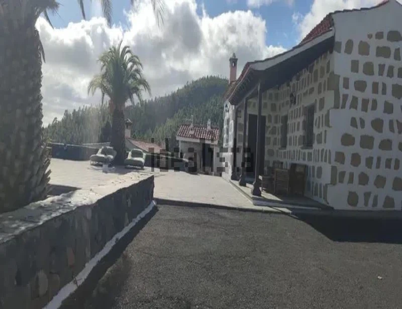 Casa terrera en venta en paredes